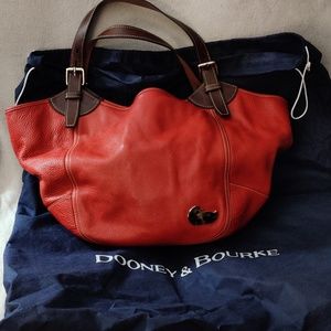 Dooney & Bourke Purse